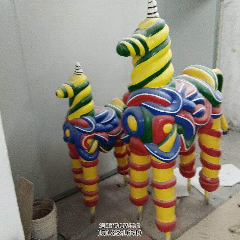 中式卡通马雕塑 园林景观彩绘马雕塑精选 园林雕塑摆件订做