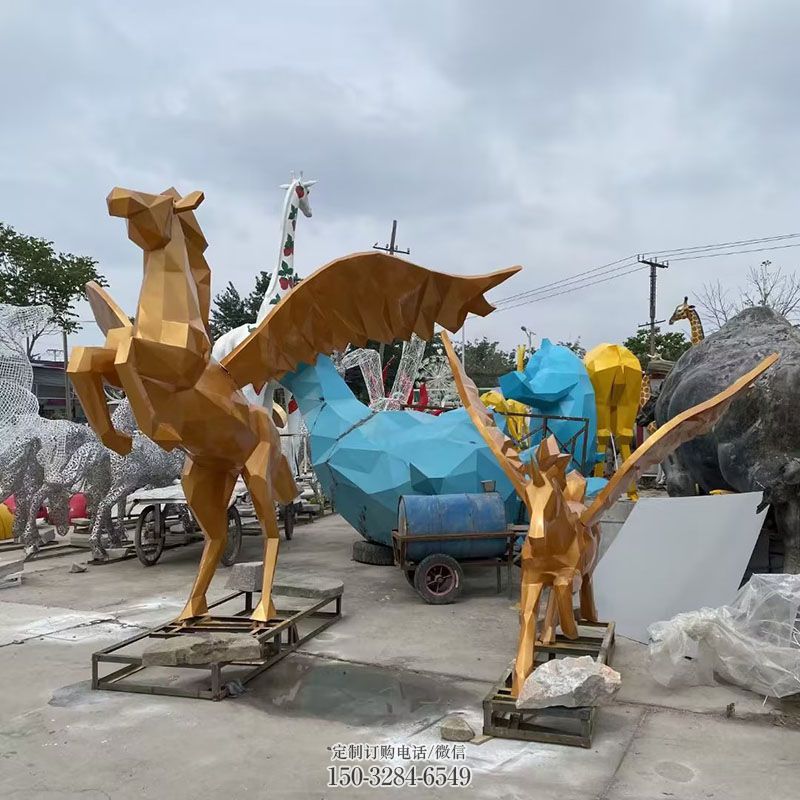飞马雕塑生产 景观小品翅膀马雕塑供需 公园景观飞马雕塑供求